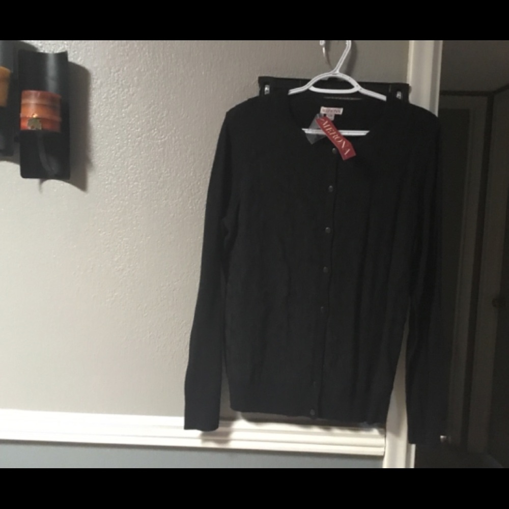 Women’s sweater